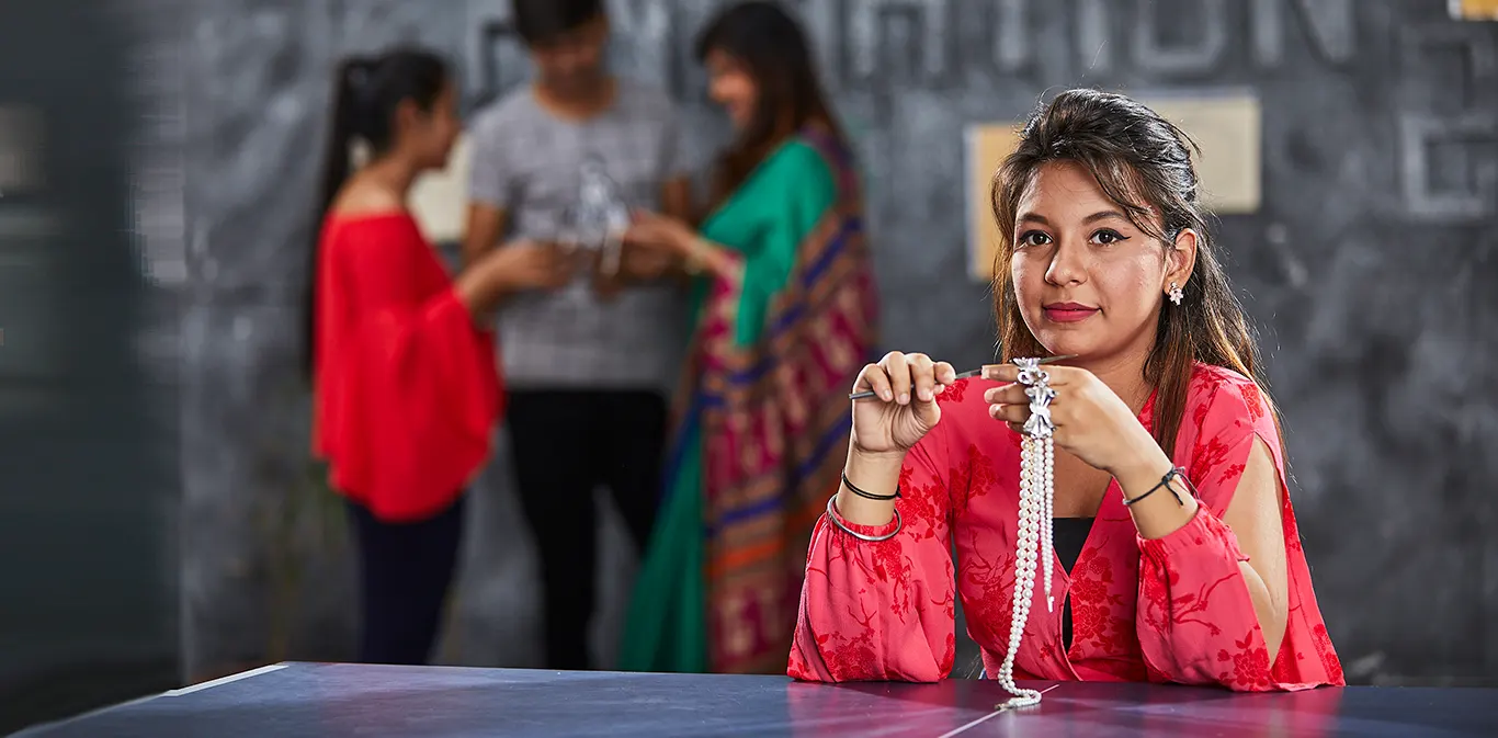 Diploma in Jewelry Design